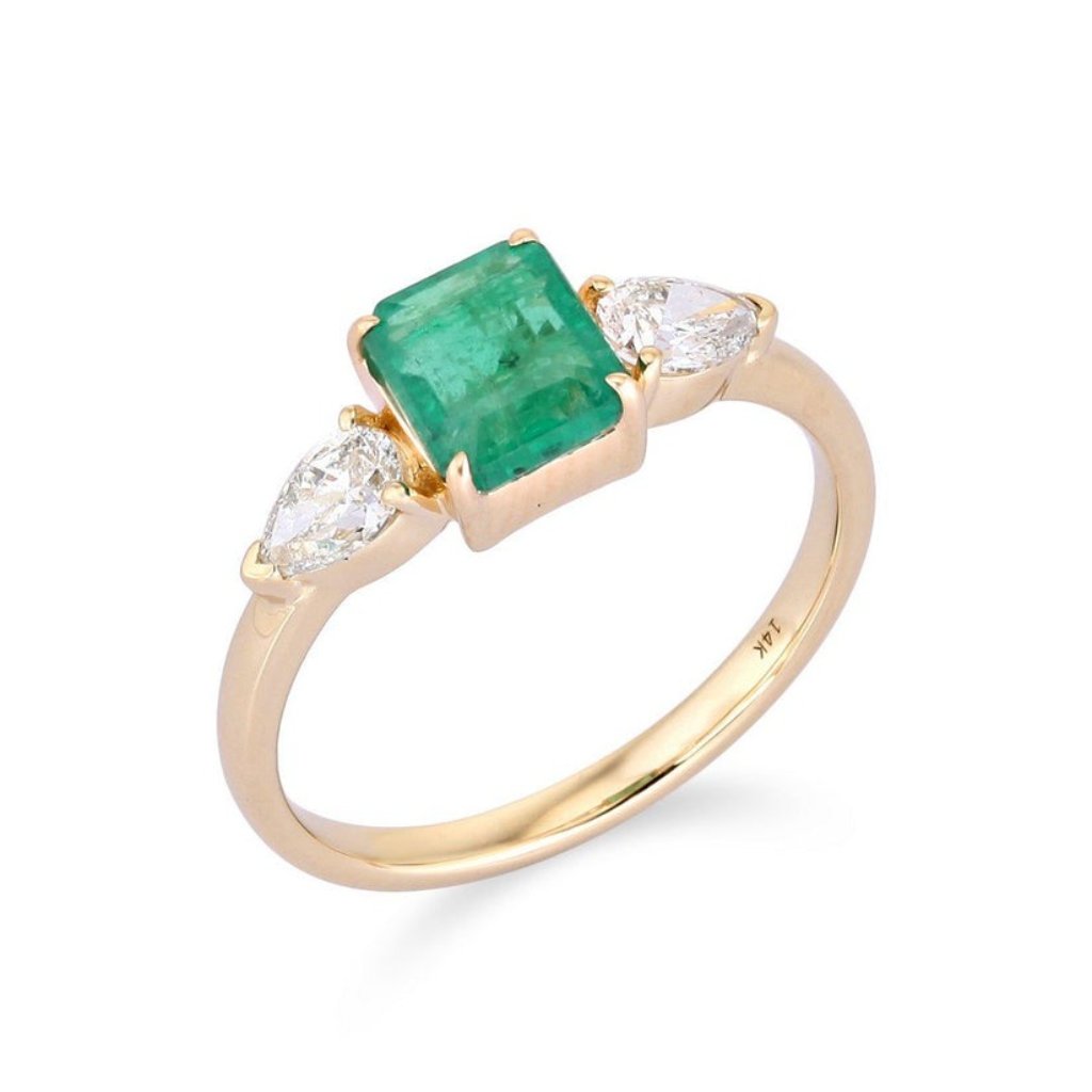 Pear Cut Emerald 14k Or 18k Upon Request Gold Yellow Gold Diamond Trio Ring 4428$
